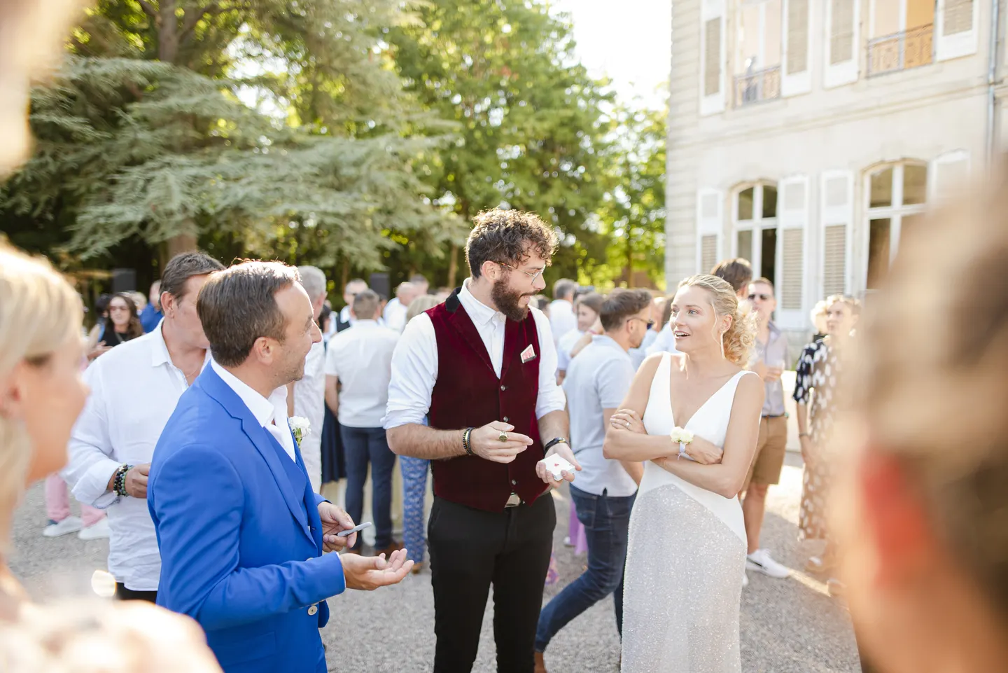 Les mariés réagissent à un tour de magie de Sebastien Pieta